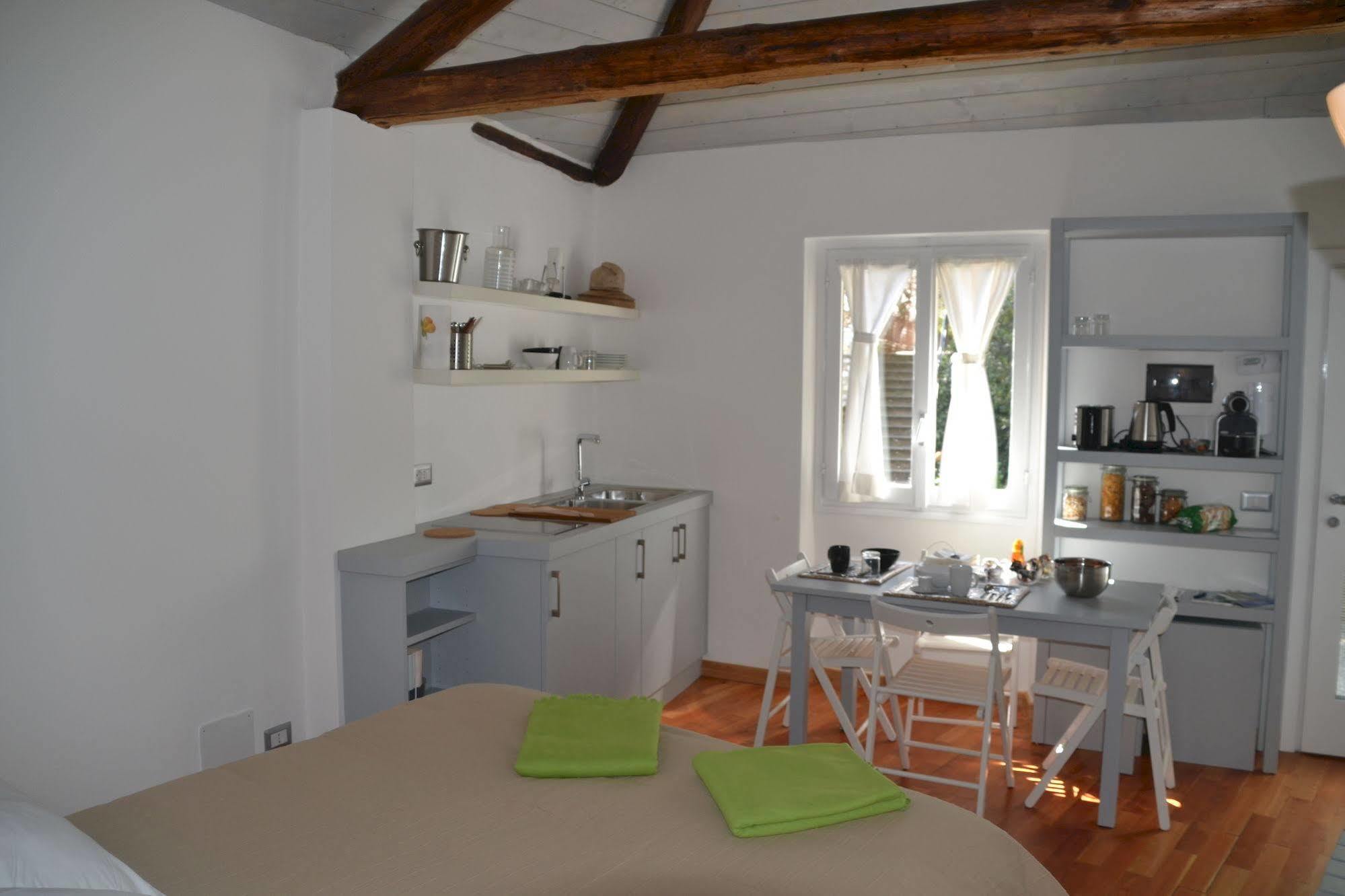 Villa Nina Relais Boutique B&B Carate Urio Bagian luar foto