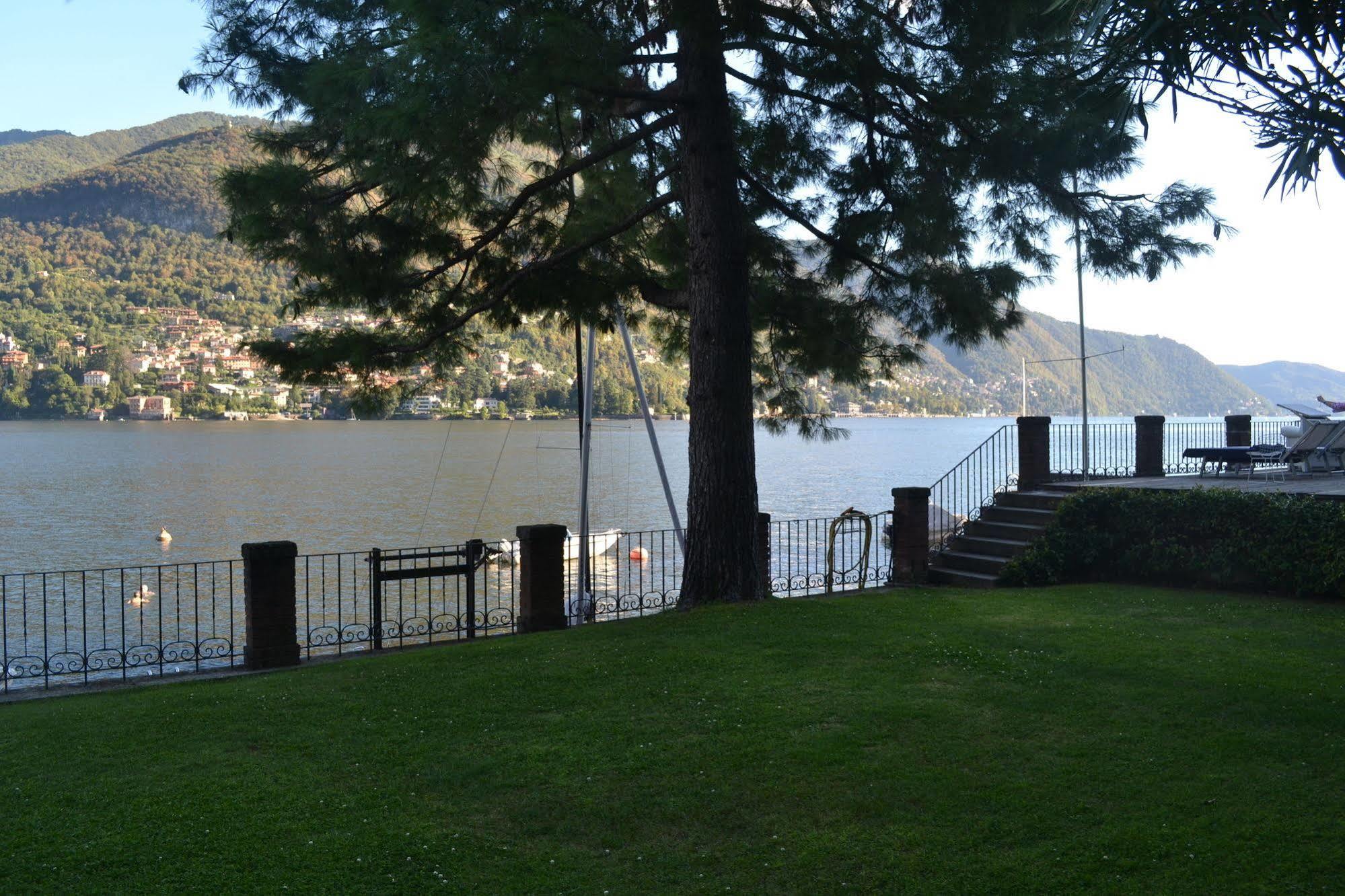 Villa Nina Relais Boutique B&B Carate Urio Bagian luar foto